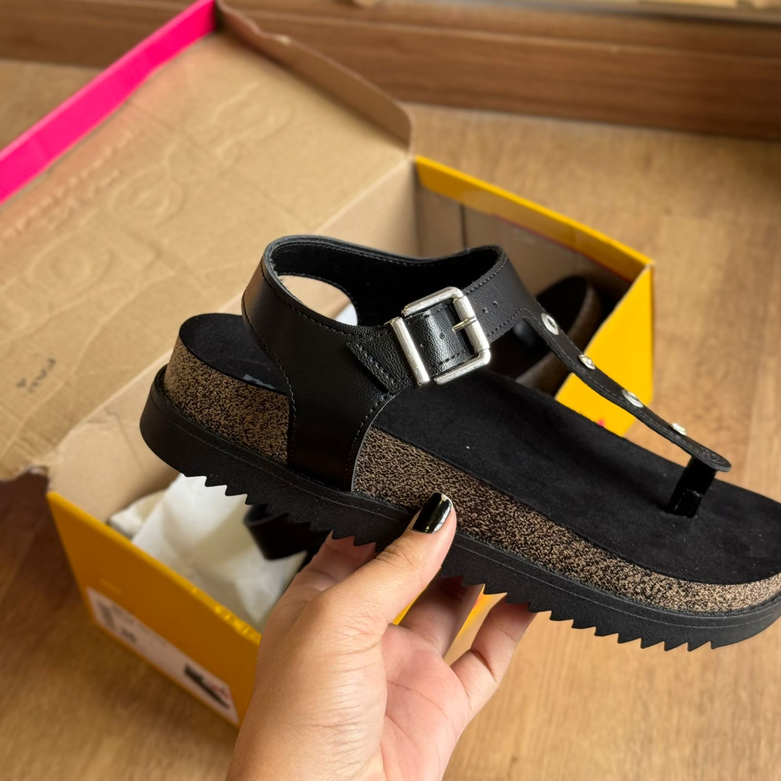 Sandália Papete Moleca Tratorada