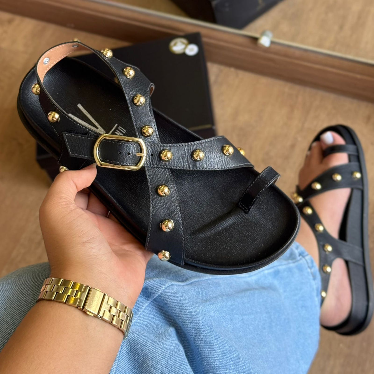 Sandália Vizzano Detalhes Na Tira