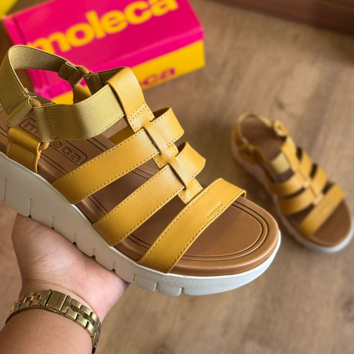 Sandália Moleca FlatForm Tiras Grossas