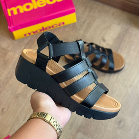 Sandália Moleca FlatForm Tiras Grossas