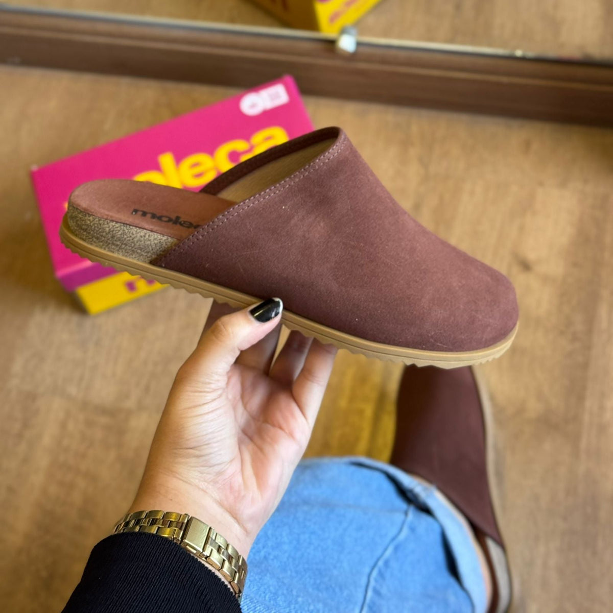 Mule Moleca Camurça Tendência