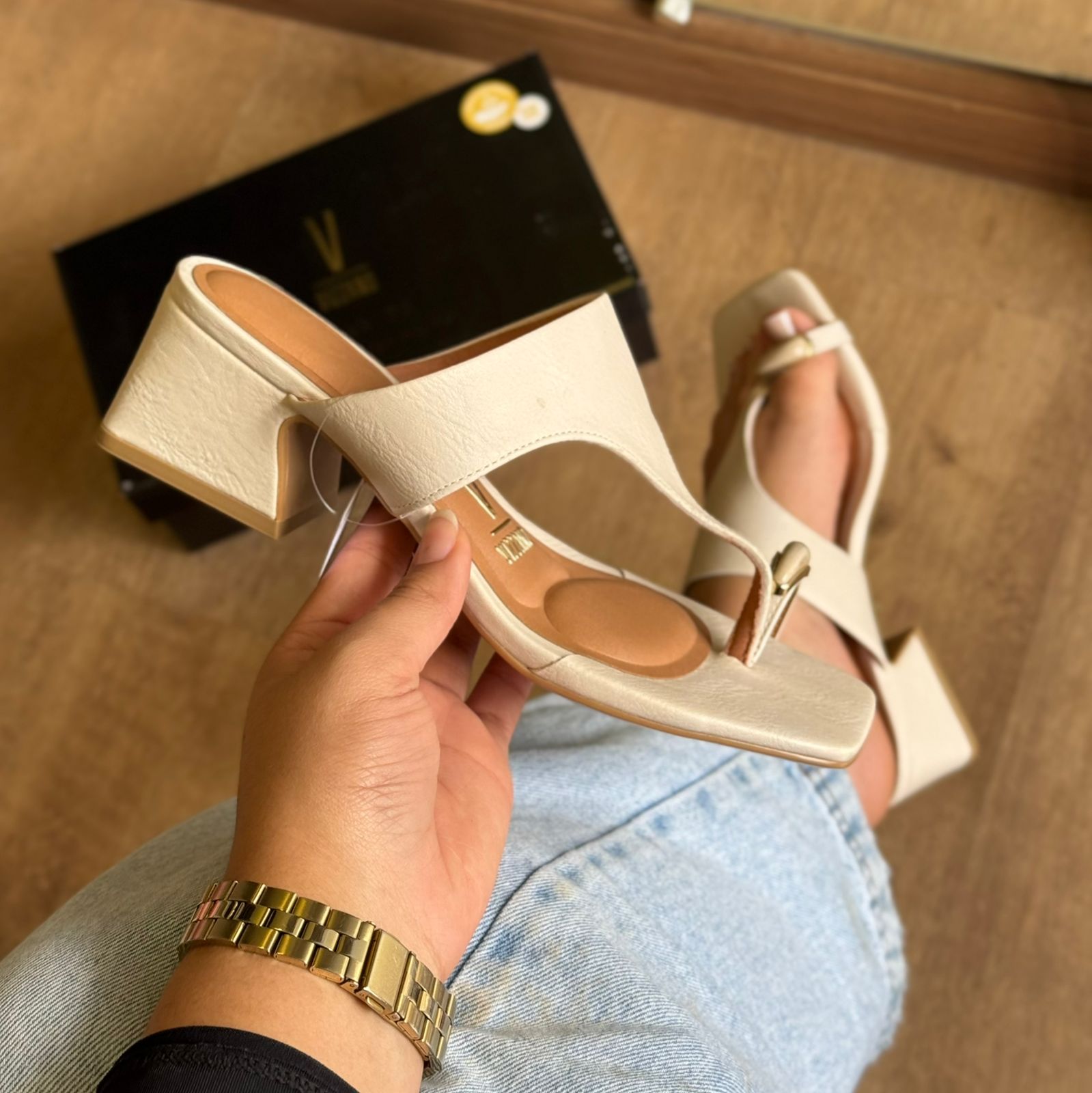 Sandália Salto Vizzano