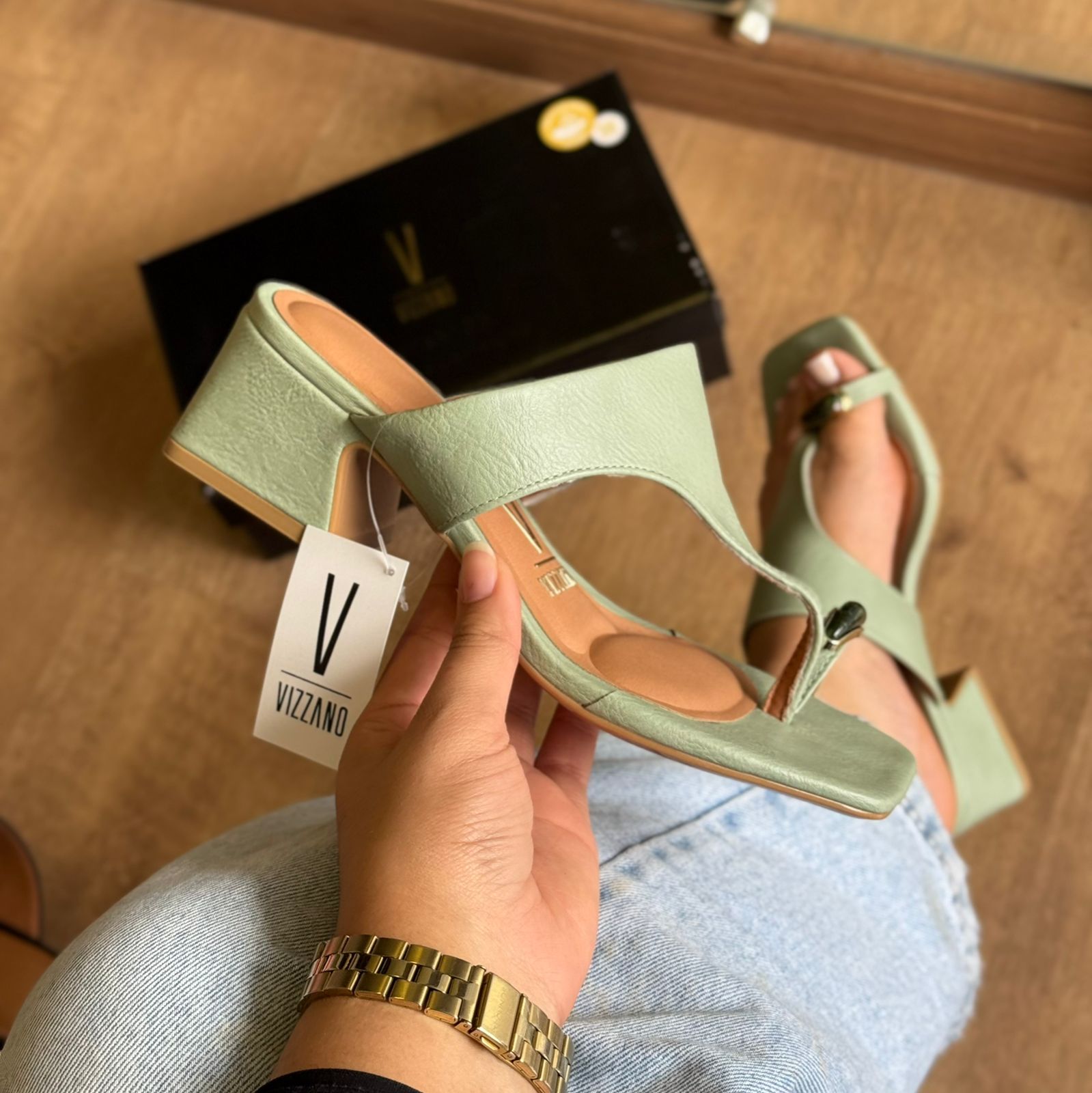 Sandália Salto Vizzano