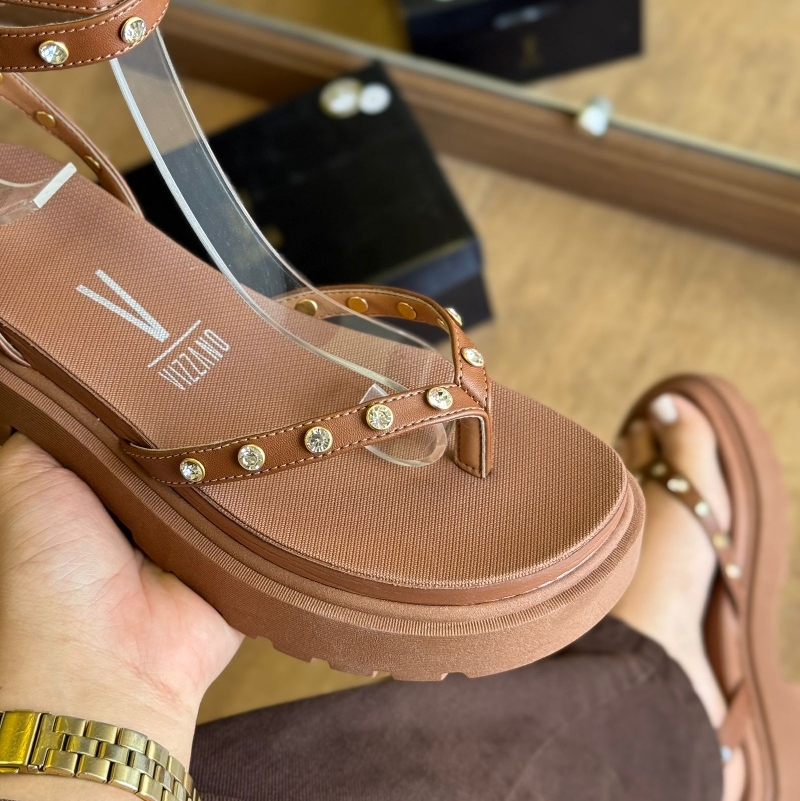 Sandália Vizzano Tiras no Tornozelo com Pedrarias