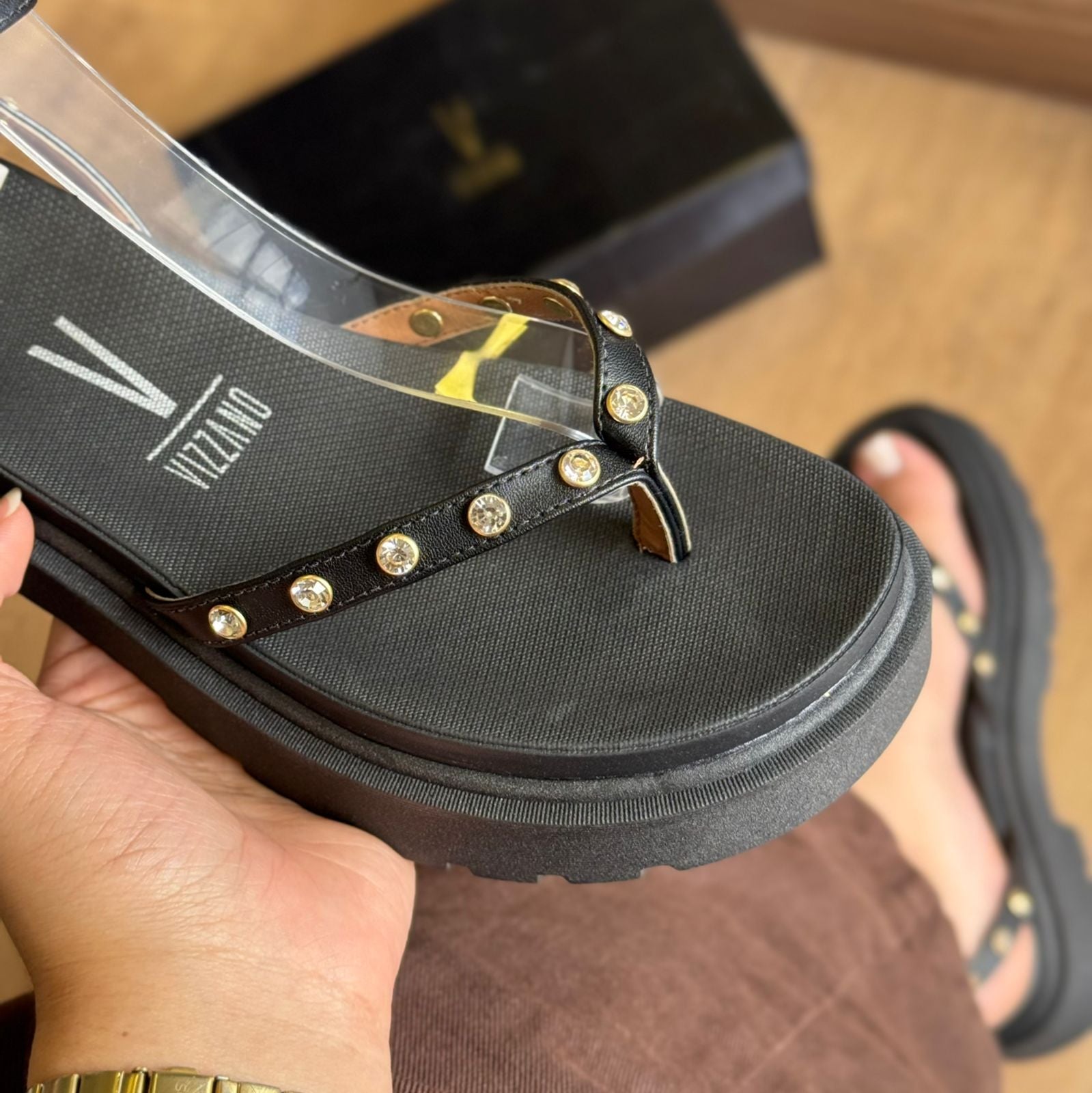 Sandália Vizzano Tiras no Tornozelo com Pedrarias