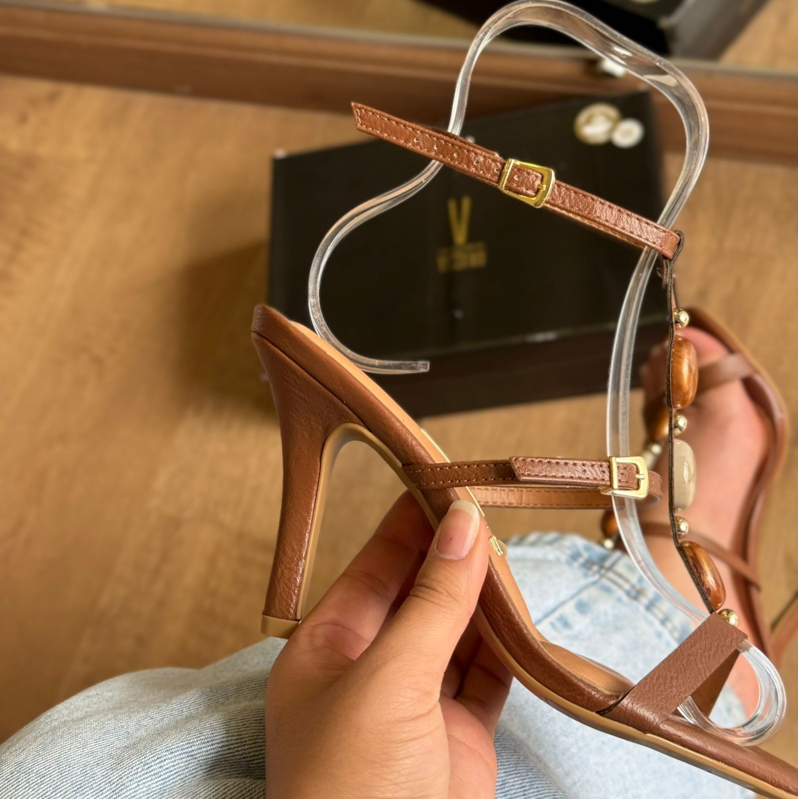 Sandália Salto Vizzano