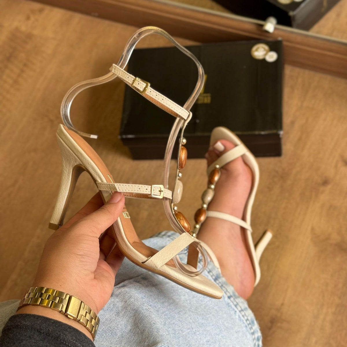 Sandália Salto Vizzano