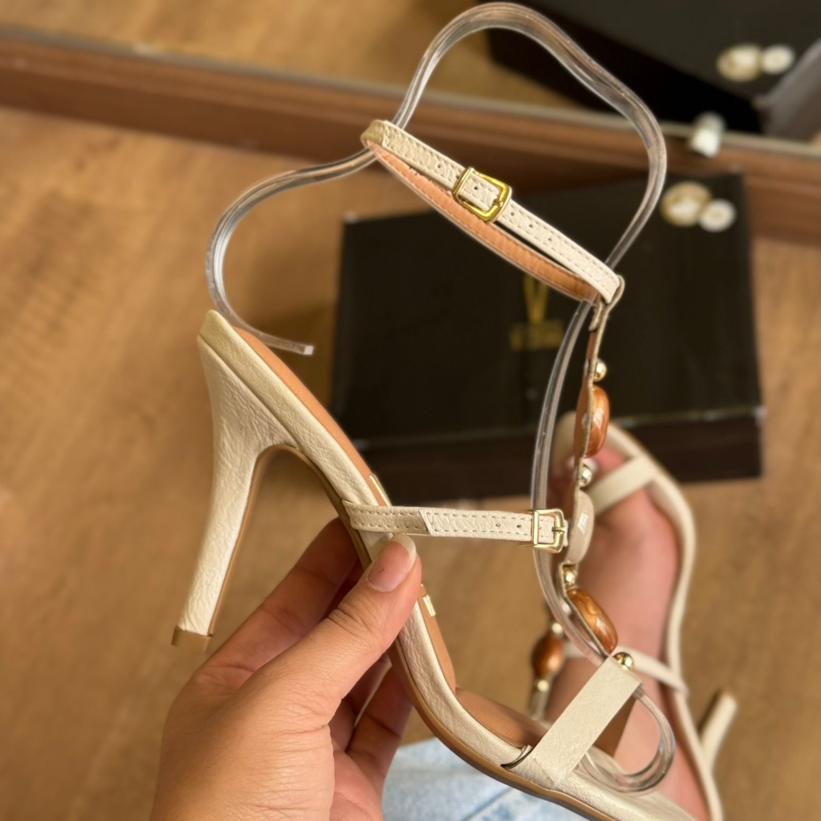 Sandália Salto Vizzano