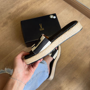 Sandália Vizzano Bordado