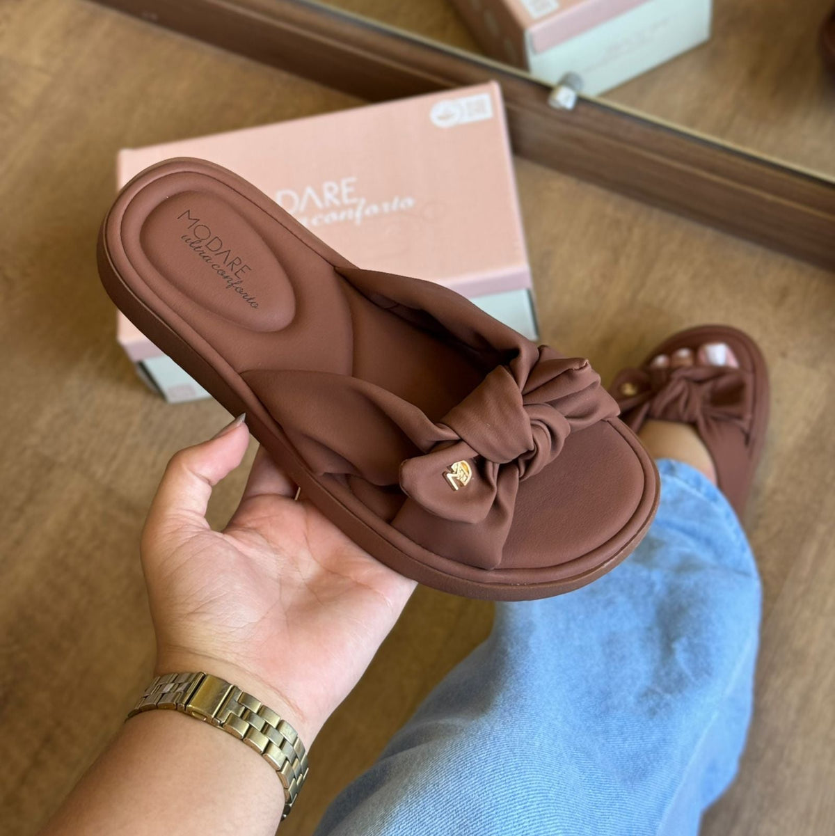 Sandália Modare Detalhe de Laço